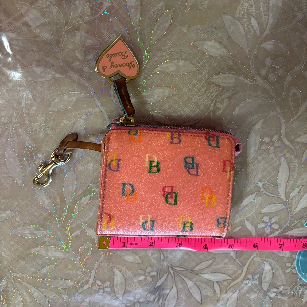Vintage Dooney & Bourke Pink Multicolor Logo Zip Card Wallet - Picture 7 of 8